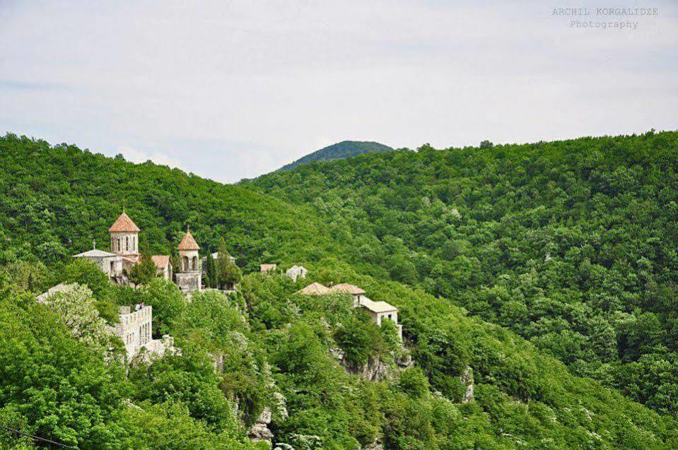 Hotel Kutaisi Globus 외부 사진